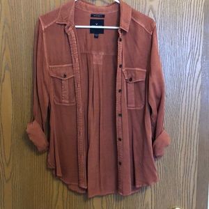 American Eagle button up
